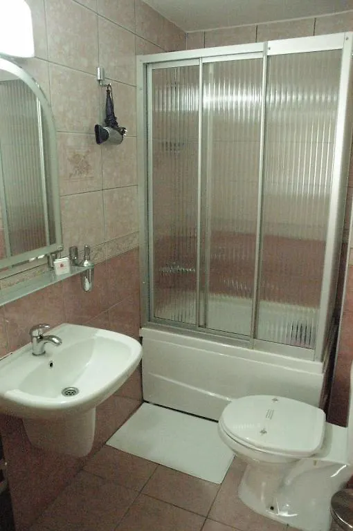 Grand Lion Hotel İstanbul